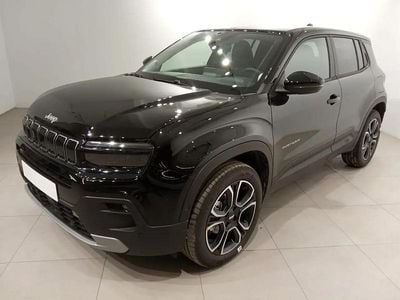 Usado Jeep Avenger Summit 100 HP (73 kW) 2023 Preto SUV