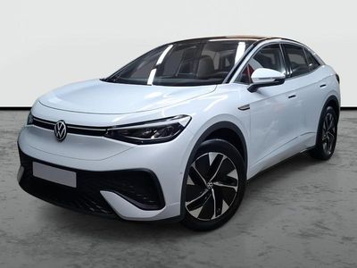 Usado VW ID.5 Pro 127 kW (174 CV) 2024 Blanco glaciar metalizado techo negro SUV