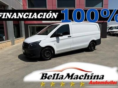 Blanco Usado 2022 Mercedes Vito Van | 19.649 €