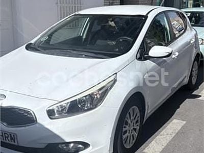 Usado Kia Ceed GT 90 CV (66 kW) 2013 Blanco Berlina