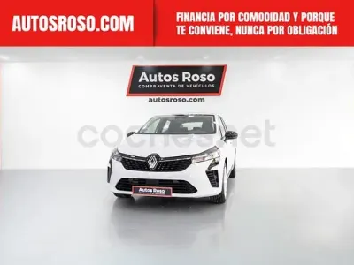 Usado Renault Clio V Evolution 90 CV (66 kW) 2024 Naranja Berlina