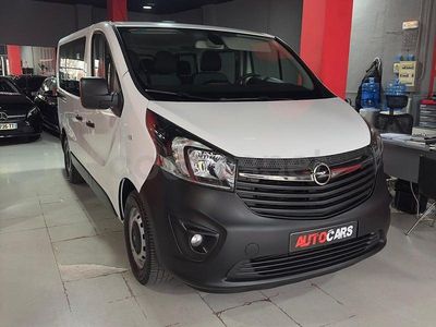 Usado Opel Vivaro 125 CV (91 kW) 2017 Blanco Monovolumen
