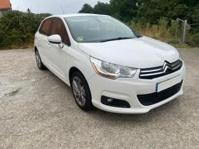 Usado Citroën C4 92 CV (67 kW) 2014 Blanco