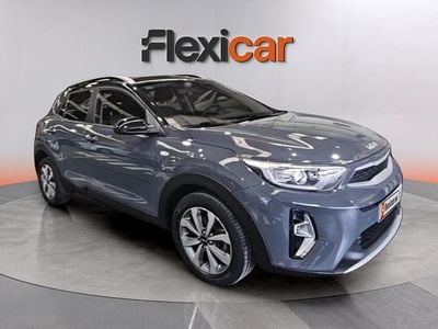 Usado Kia Stonic Plus 84 CV (61 kW) 2022 Gris SUV