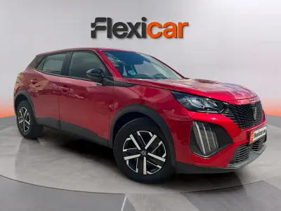 Usado Peugeot 2008 Active 101 CV (74 kW) 2023 Rojo SUV