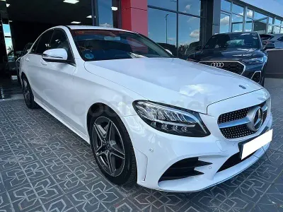 Usado Mercedes C200 184 CV (135 kW) 2019 Blanco Berlina
