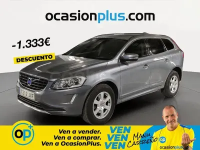 Usado Volvo XC60 Kinetic 150 CV (110 kW) 2017 Gris / plata SUV