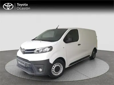 Usado Toyota Proace 102 CV (75 kW) 2022 Blanco Monovolumen