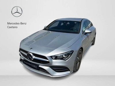 Usado Mercedes CLA200 Shooting Brake 150 CV (110 kW) 2023 Plateado Familiar