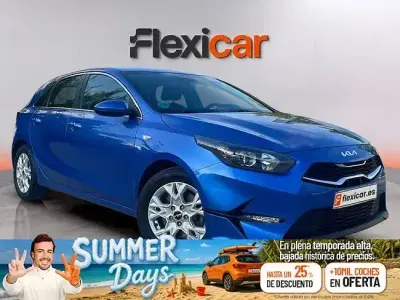 Usado Kia Ceed 100 CV (73 kW) 2022 Azul Utilitario