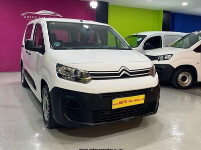 Usado Citroën Berlingo Feel 100 CV (73 kW) 2021 Blanco Monovolumen