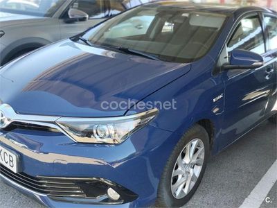 Toyota Auris Hybrid