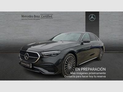 Otro Usado 2024 Mercedes E300 AMG line Berlina | 56.990 €