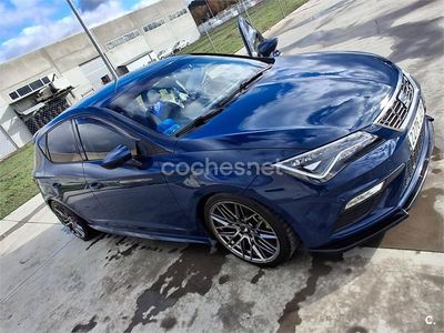 Usado Seat Leon FR 150 CV (110 kW) 2017 Azul Berlina