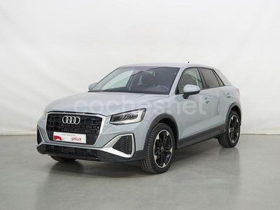 Gris / plata Usado 2025 Audi Q2 S-Line SUV | 30.490 € (Un poco caro)