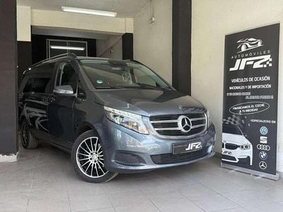 Mercedes V220