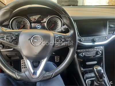 Granate Usado 2017 Opel Astra Selective Berlina | 10.500 € (Precio justo)