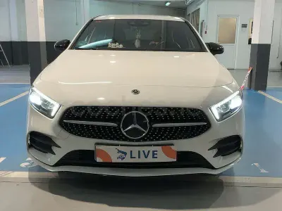 Usado Mercedes A200 163 CV (119 kW) 2018 Blanco Berlina