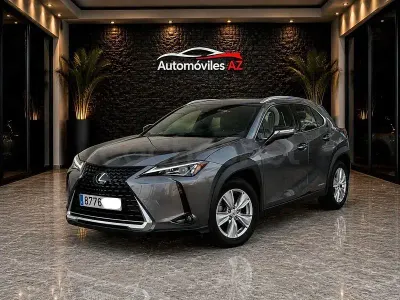 Usado Lexus UX 184 CV (135 kW) 2022 Gris / plata SUV