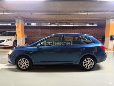 Usado Seat Ibiza ST Style 105 CV (77 kW) 2015 Azul Familiar