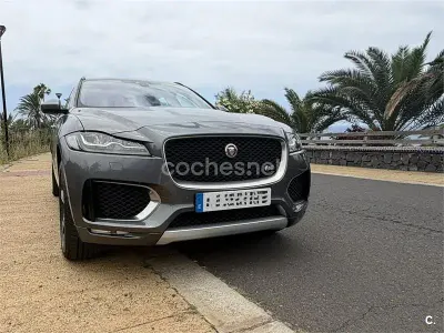 Usado Jaguar F-Pace S 300 CV (220 kW) 2018 Beige SUV