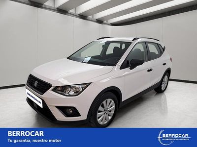 Usado Seat Arona Reference 95 CV (69 kW) 2021 Blanco SUV