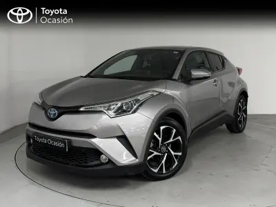 Usado Toyota C-HR Advance 122 CV (89 kW) 2019 Gris / plata SUV