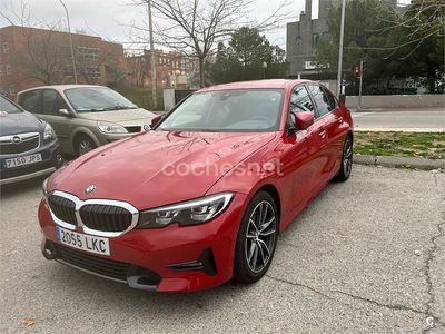 Usado BMW 320e Comfort Edition 190 CV (139 kW) 2020 Rojo Berlina