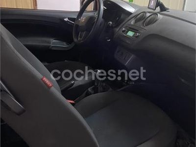 Usado Seat Ibiza SC I-Tech 70 CV (51 kW) 2014 Rojo Utilitario