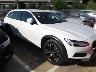 Usado Volvo V90 CC 197 CV (144 kW) 2021 Blanco Familiar