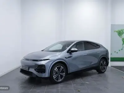 Nuevo XPENG G6 209 kW (285 CV) 2026 Gris SUV