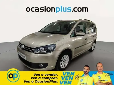 Usado VW Touran Edition 105 CV (77 kW) 2014 Beige Monovolumen