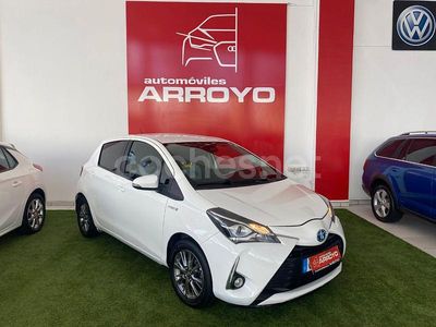 Blanco Usado 2020 Toyota Yaris Hybrid Active Berlina | 13.990 € (Precio justo)
