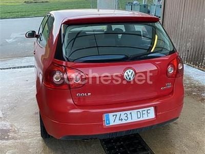 Usado VW Golf IV Highline 105 CV (77 kW) 2005 Rojo Berlina