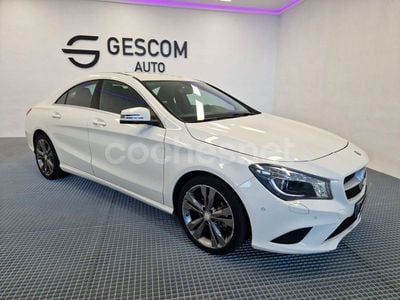 Usado Mercedes CLA220 177 CV (130 kW) 2015 Blanco Berlina