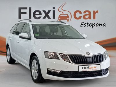 usado Skoda Octavia Combi 1.5 TSI 110KW (150CV) Ambition Gasolina en Flexicar Estepona