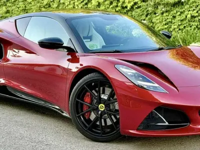 Usado Lotus Emira 405 CV (297 kW) 2023 Rojo Coupe