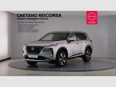 Usado Nissan X-Trail Tekna 213 CV (156 kW) 2022 Gris / plata SUV