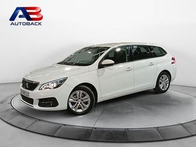 Używany Peugeot 308 SW Active 130 KM (95 kW) 2020 Biały Kombi