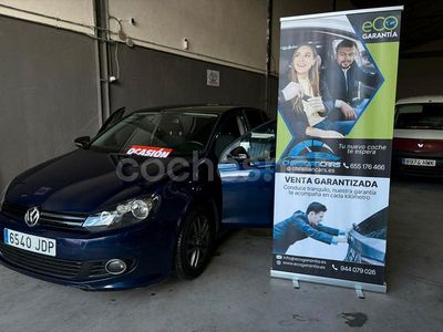 Usado VW Golf VII 105 CV (77 kW) 2012 Azul Berlina