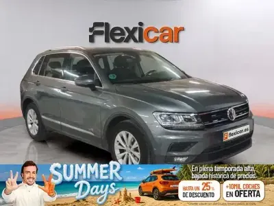 Usado VW Tiguan Edition 125 CV (91 kW) 2018 Gris SUV