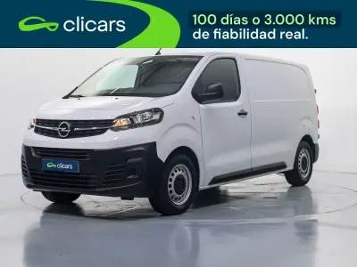Usado Opel Vivaro S 120 CV (88 kW) 2024 Blanco Monovolumen