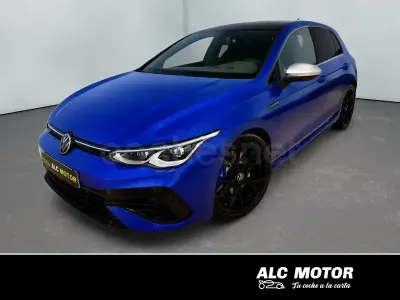 Usado VW Golf VIII R 333 CV (244 kW) 2024 Azul Berlina