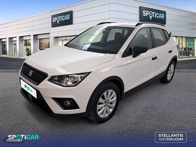 Usado Seat Arona Reference 95 CV (69 kW) 2021 Blanco SUV