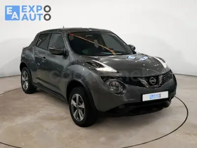 Usado Nissan Juke 112 CV (82 kW) 2019 Gris / plata SUV