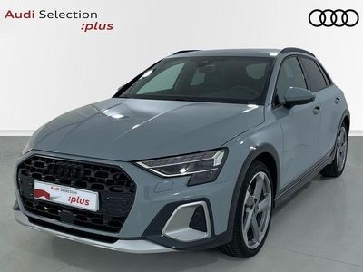 Usado Audi A3 Ambiente 150 CV (110 kW) 2025 Gris / plata Berlina