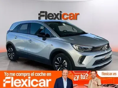 Usado Opel Crossland Elegance 110 CV (80 kW) 2024 Gris SUV