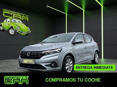 Usado Dacia Sandero Comfort 91 CV (66 kW) 2022 Gris / plata Berlina