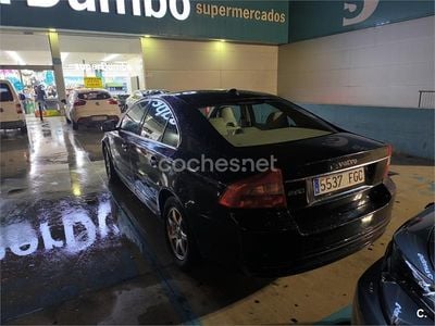 Usado Volvo S80 Momentum 163 CV (119 kW) 2006 Negro Berlina