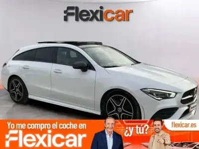 Usado Mercedes CLA200 Shooting Brake 163 CV (119 kW) 2021 Blanco Familiar